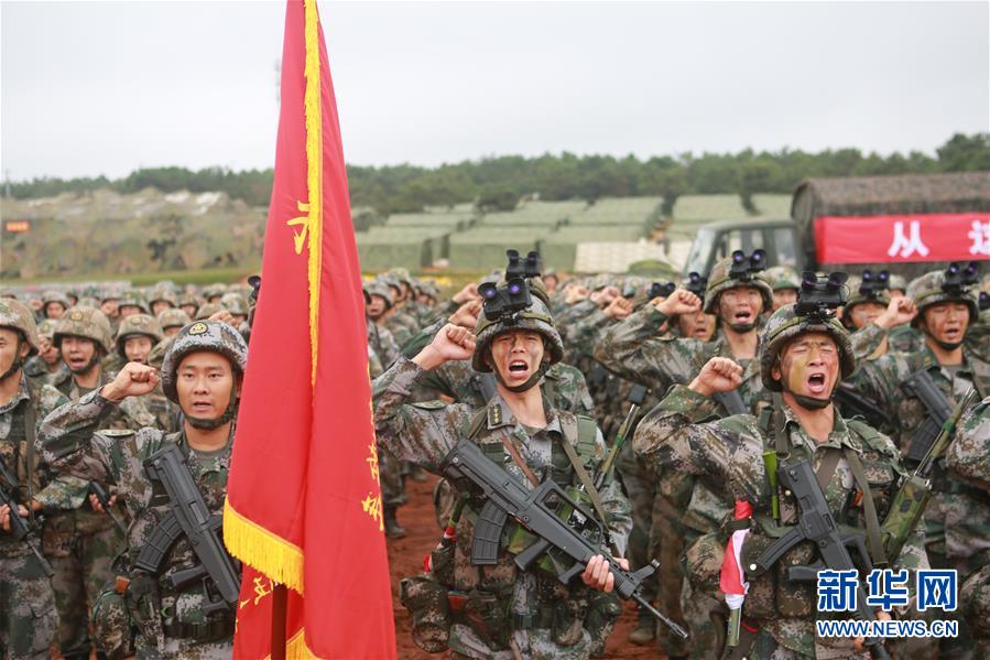 （在習近平強軍思想指引下·我們在戰(zhàn)位報告·圖文互動）（1）千里移防，鐵心跟黨走——南部戰(zhàn)區(qū)陸軍第75集團軍某紅軍旅政治建軍、練兵備戰(zhàn)記事