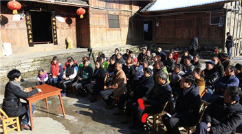 向紅林 ：既要做好精準(zhǔn)脫貧，也要全力推動(dòng)鄉(xiāng)村振興