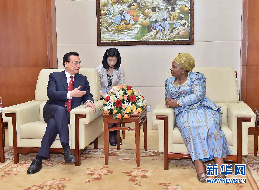 5月5日，中國國務院總理李克強在亞的斯亞貝巴非洲聯盟總部會見非盟委員會主席祖馬。 新華社記者李濤攝